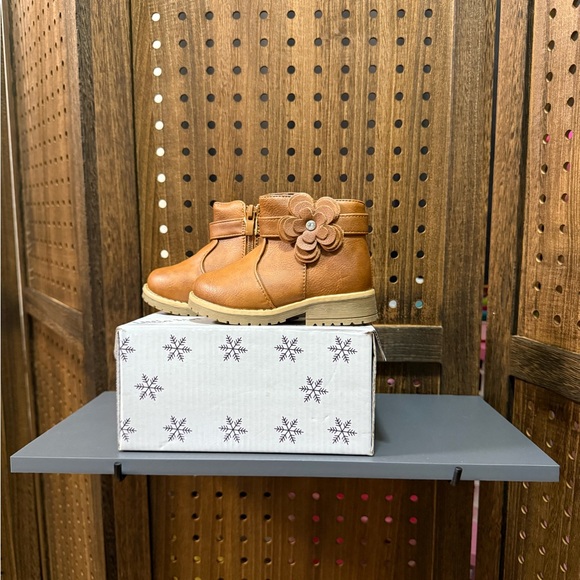 Brown Toddler Boots with Flower Accent - Picture 1 of 5